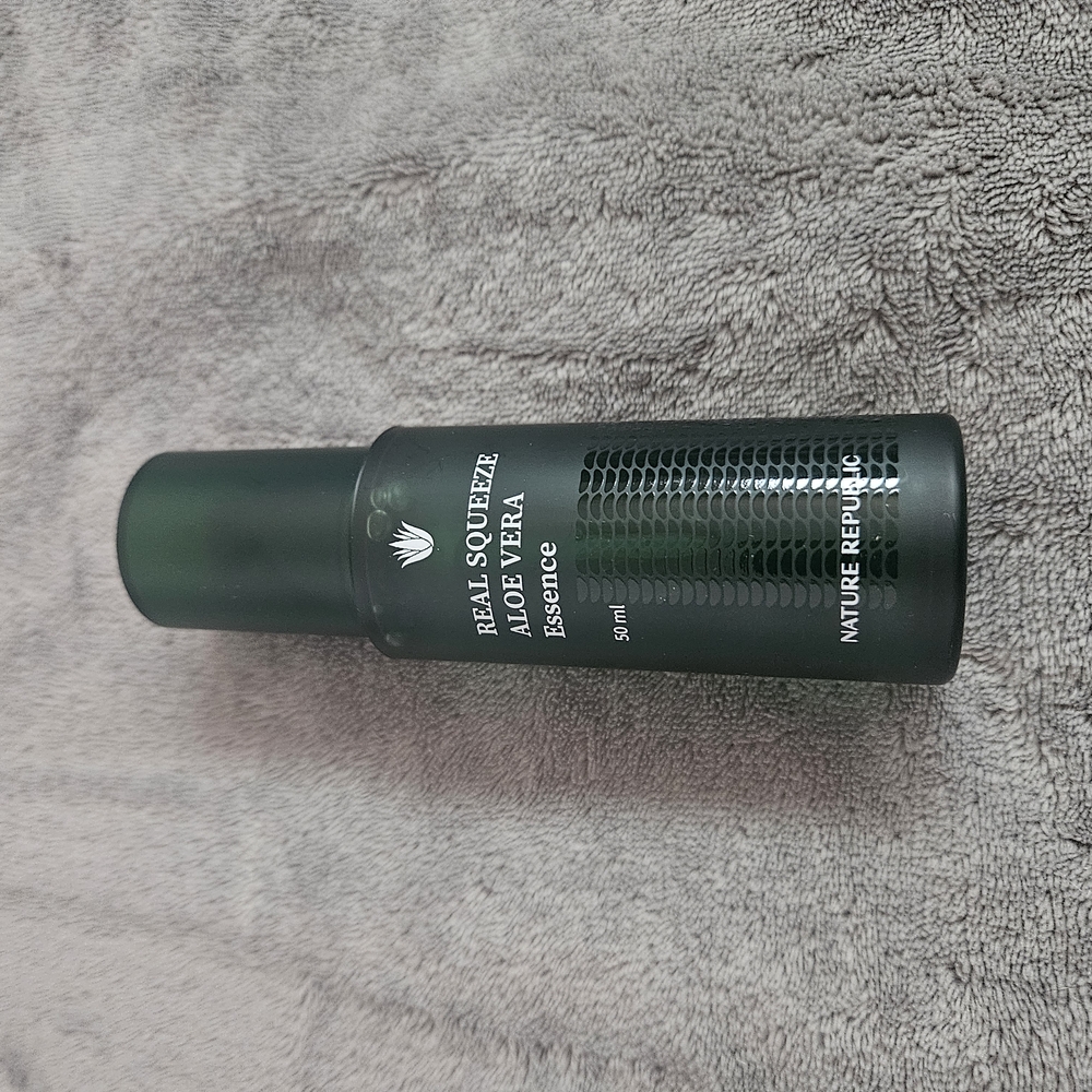 Nature Republic Real Squeeze Aloe Vera Essence